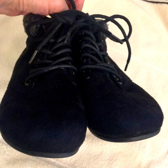 SUEDE SWEATER BOOTIES - Picture 8 of 8